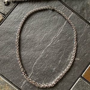 Stainless steel necklace and bracelet set